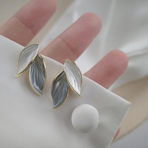 2021 Trend Fashion 1Pair Leaves Geometric Korean Alloy Stud Earrings For Women Small Earrings Female Jewelry Gifts Cute Ear Stud