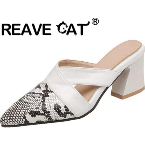 REAVE CAT 2021 Half Shoes Heel Sandals Slingbacks Slippers Snake Print Cross Wrap Slip On Pointed Toe 6.5cm US15 Brown A4196