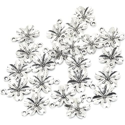 18pcs Antique silver Color Vintage Flower Charm For Jewelry necklace pendant Making 20*17mm