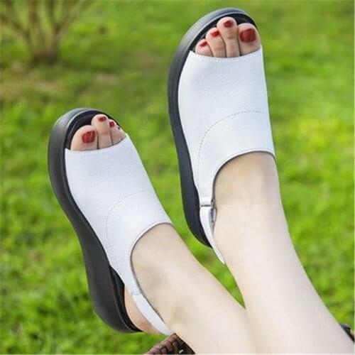 Summer Woman Fashion Sandals Leather High Heel Wedge Female Outdoor Beach Sandals Sponge Cake Open Toe Thick Sole Shoes Black
