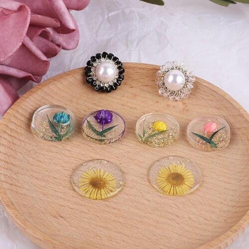4pcs Fresh transparent resin circle inlaid with gold leaf dried flower pearl crystal Earrings for Women Vintage diy accessories
