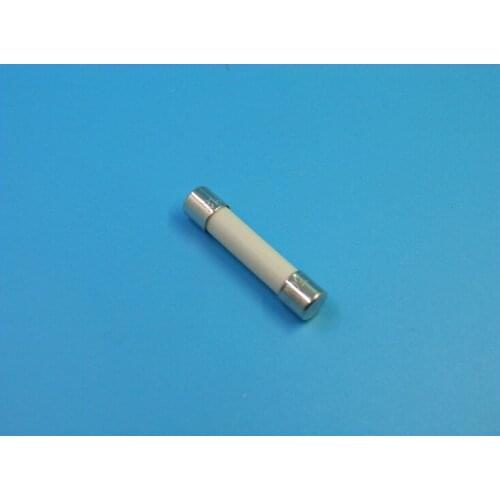 100pcs 0505025.MXP 25A 500V 6X32mm New Li te ceramic fast melting fuse tube