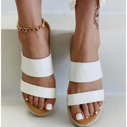Summer Womens Slippers Women Shoes 2021 New Flat Sandals Women Casual Comfort Beach Shoes Female Flip Flops Designer Slides Hot