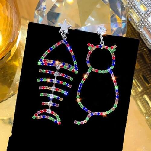 Multi-color Crystal Asymmetric Cat Fish Bone Drop Earrings for Women Personality Creative Funny Animal Earring Wholesale Gift