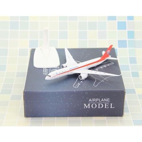 16cm Diecast Alloy 1/400 China Sichuan Airlines Passenger Aircraft B747-400 Airlines Airplane Model Toys Aviation Plane Gifts