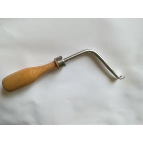 Piano tuning tool for piano accessories with crank hanging string