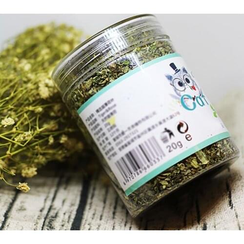 Natural organic high-quality catnip can be sprinkled on toys and catnip toys with delightful catnip balls