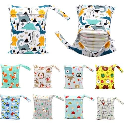 25*20cm Baby Diaper Bags TPU Cartoon Printed Waterproof Single Zipper Wet Nappy Diaper Bags Pail Liner Laundry for Cloth Diapers