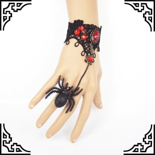 Retro Black Spider Cuff Bracelet For Women Halloween Jewelry Hollow Lace Sexy Bangles Gothic Jewelry Crystal Ladies Link Chains