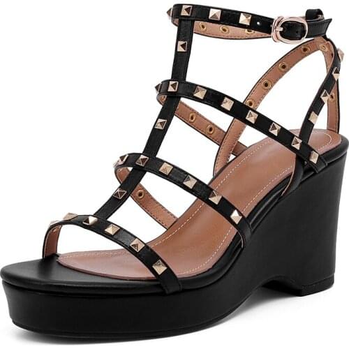 2021 Summer Women Sandals Genuine leather Wedge Bohemia Buckle Strap Fashion Elegant Rivet Casual Hollow out Womens Shoes