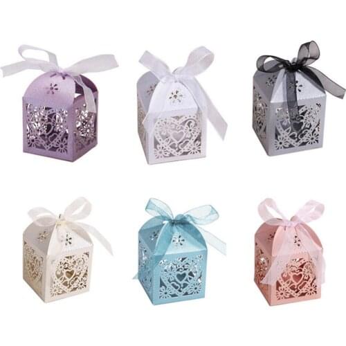 50pcs/set Love Heart Laser Cut Gift Candy Boxes Wedding Party Christmas Favor With Ribbon