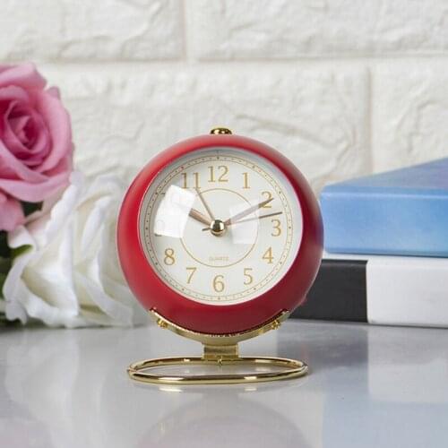 Bedroom Alarm Clock Desk Analog Alarm Clock Ultra-Quiet Metal Non-Ticking Retro Small Table Clock Cute Clock