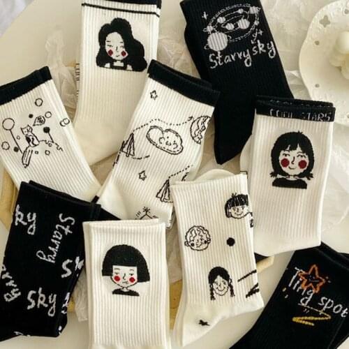Unisex Cartoon Painting Style Anime Women Socks Cute Warm Winter Funny Socks Cotton Harajuku Colorful Fashion Streetwear 4 Pairs