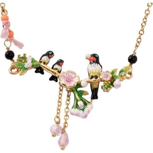 Handpainted Enamel Goldplated with 3 Swallow Pink Flower Necklace for Women French Designer Wedding Accessories Chokers Jewelry