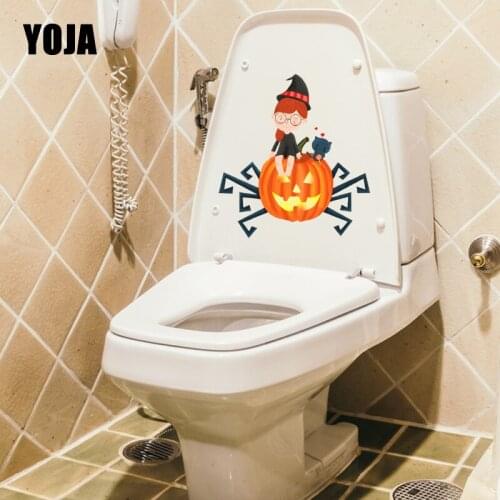 YOJA 21.2X23.2CM Cartoon Toilet Decal Living Room Home Decor Wall Sticker Halloween Pumpkin Spider T5-1265