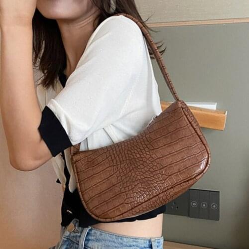 Casual PU Leather Sling Handbag Purse Women Elegant Chain Shoulder Crossbody Bag Popular Simple Female Daily Bag