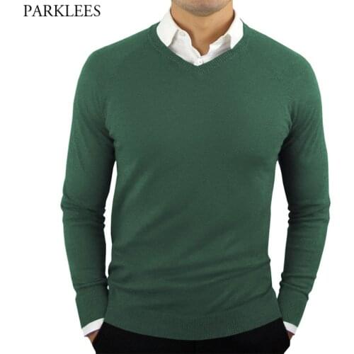 Green Mens V Neck Sweater 2021 New Slim Fit Solid Color Lightweight Knitted Pullover Sweaters Mens Breathable Soft Pull Homme
