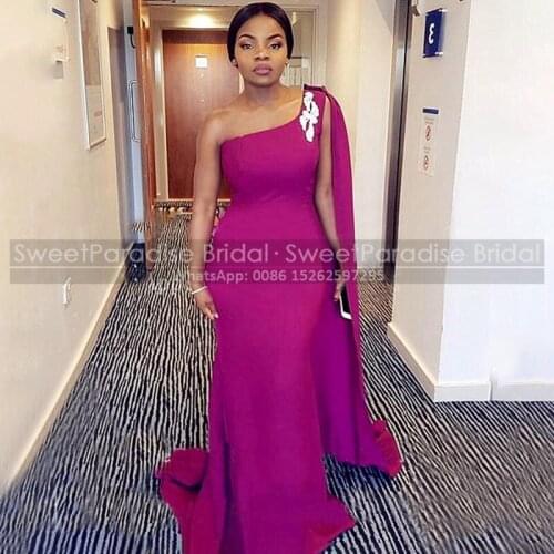 2021 Mermaid One Shoulder Bridesmaid Dresses With Streamer Appliques Women Long Wedding Party Dress Robe De Soiree De Mariage