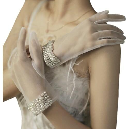 Elegant Pearls Beaded Bridal Gloves Womens Short Transparent White Mesh Gloves Pearl Retro Evening Gown Gloves Female Sunscreen