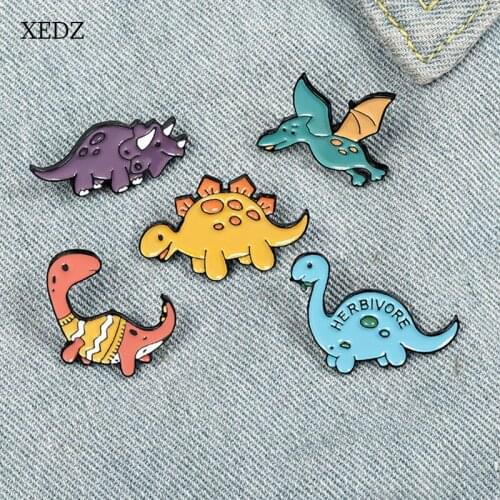 XEDZ Cartoon Dinosaur Zoo Enamel Brooch Fashion Animal Blue/Purple/Yellow/Orange Flying Dragon Badge Costume Decoration Gifts