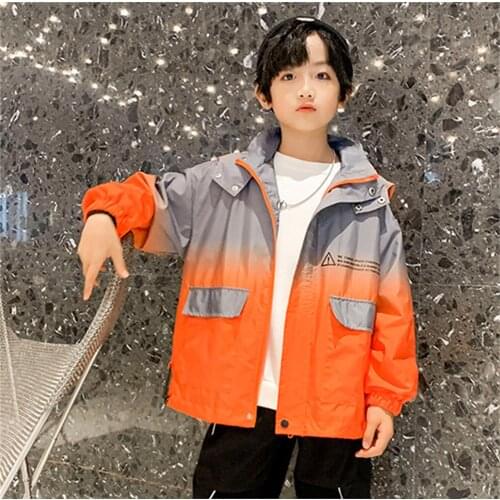 Boys' autumn coats, boys' new styles, childrens windbreakers, fashionable and handsome childrens clothes