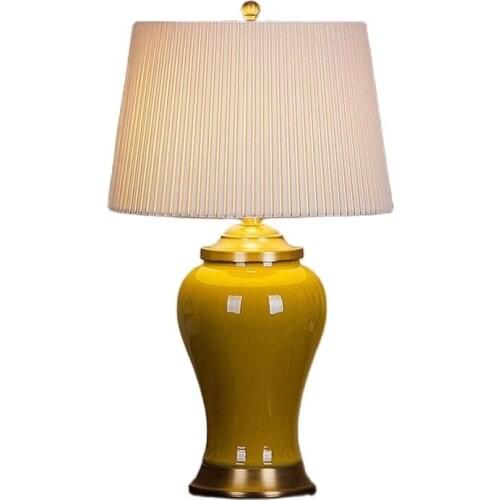 Green/Yellow Chinese Ceramic Led Table Lamp European Elegant Wedding Decor Light Foyer Bedroom Bedside Sofa Reading Lamp 1625