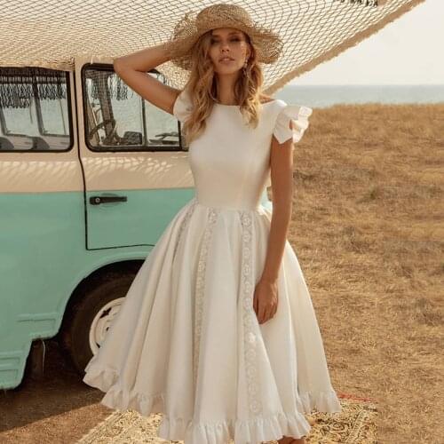 Vintage Short Wedding Dress Knee Length Lace Bridal Dresses 2021 Vestido de Noiva Curto Boho Backless Wedding Gowns Cap Sleeve