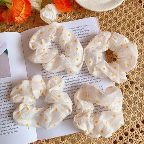 Woman Yarn Daisy Scrunchies Girls Hair Rubber Band Female Hair Ties Fashion Hair Accessories Ornament Ponytail Holders