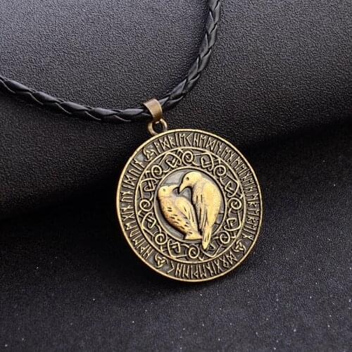2019 Vintage Viking Amulet Jewelry Ancient Rune Birds Engraved Pendant Necklace Men Braided Rope Chain Necklace Gold Silver