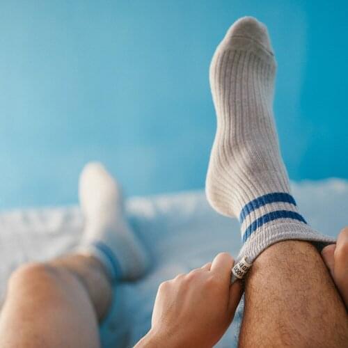 1pair Fashion White Unique Design Blue Striped Socks Sexy Gay Men Nylon Sports Long Tube Football Socks Comfortable