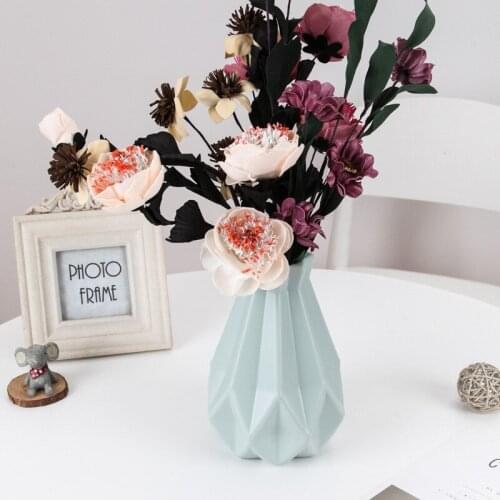 Visual Touch Scandinavian Flower Vases