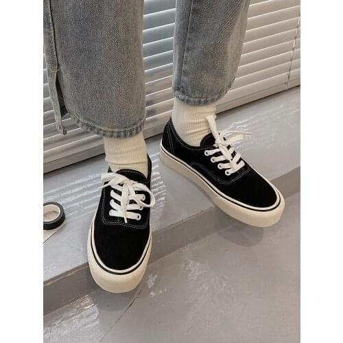 Canvas shoes womens 2021 spring and autumn new Korean version of the British style round head leopard casual shoes simple