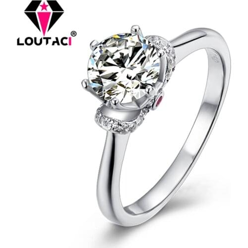 Modern True Love Queen Moissanite D Color VVS1 Clarity Round Small Stone Set Six Claws for Women