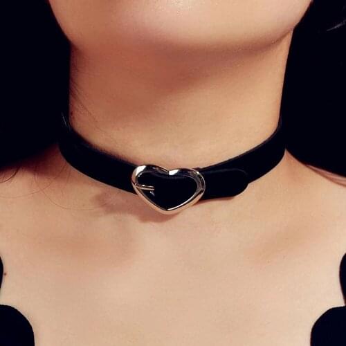 Kirykle Sexy Trendy Gothic Collar Necklaces Choker Belt Necklace Leather Choker Necklaces Punk Goth Jewelry Valentines Day Gift