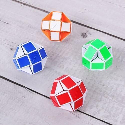 1pcs Magic Cube Party Favors Birthday Gift For Kids/Guests Small Present Party Supplies Set Novelty Toys