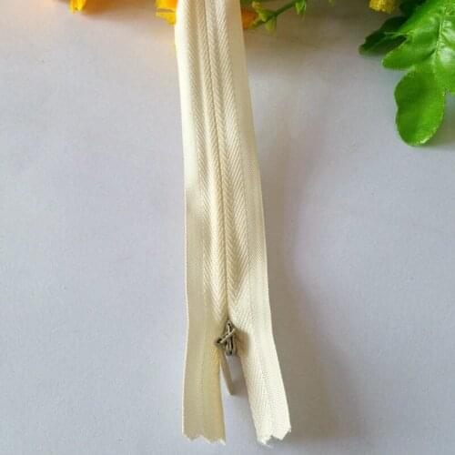 5pcs Beige invisible zippers 50cm (19 inches) 3# nylon finish zipper for sewing wedding dress DIY clothes drop shipping