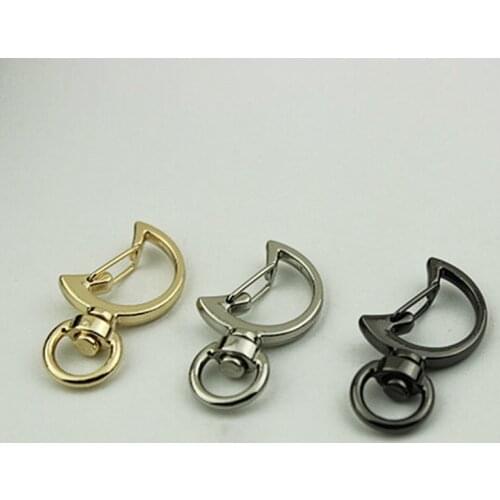 1pcs Metal Moon Shape Snap Hook New Style Clips Spring Gate Leather Craft Tiny Pet Leash Bag Strap Webbing Keychain Hooks DIY