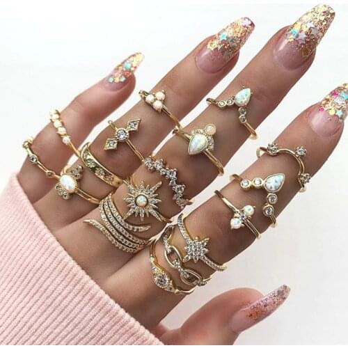 Starose 17pcs Hot Vintage Gold Star Finger Rings Set Female Crystal Sun Geometric Joint Ring Toe Knuckle Rings for Women Jewelry