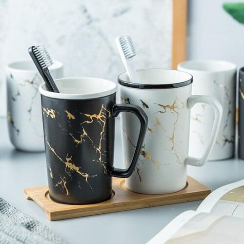 European style style couples cups ceramic brushes cups creative washing cups couple toothbrush cups set