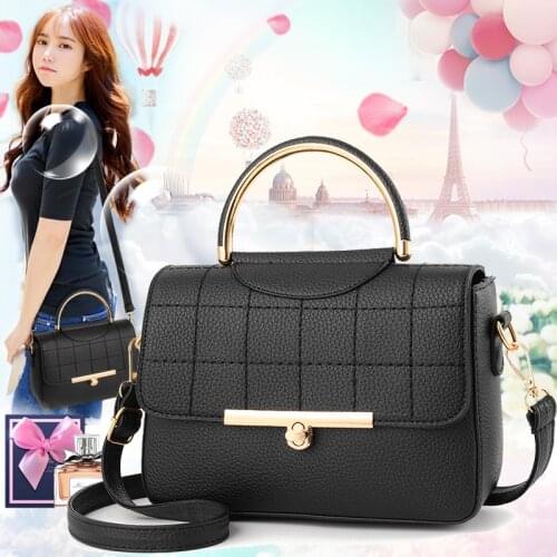 Womens versatile shoulder bag Fashion handbag small square bag New Korean trend crossbody bag yueya 21X7X16cm