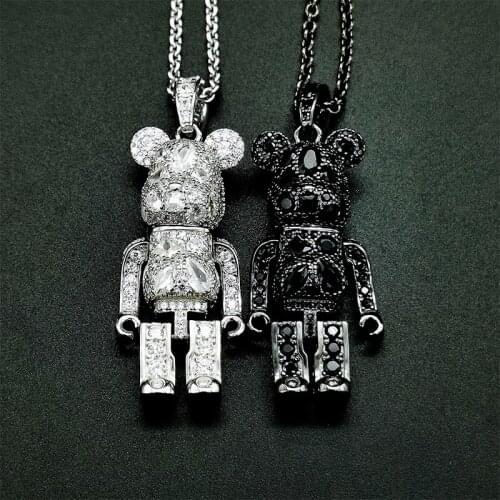 New bear sweater chain female pendant cute and movable, violent bear necklace fashionable ins personality pendant