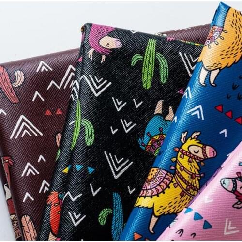 100x135cm Cute Alpaca Cartoon Design Printed Faux Leather Fabric Pink Leather Fabric For Bow Telas De Cuero Lederimitat Stoff