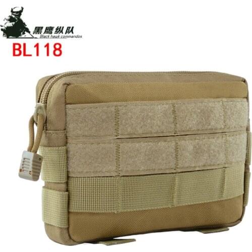 Outdoor commuter bag army fan accessories bag camouflage pockets tactics first aid the molle vice bag male waist hang bag