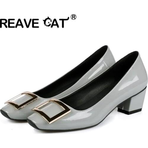 REAVE CAT 2021 New Concise Ladies Pumps Metal Decoration Mature Square Toe Slip On 5CM Chunky Heel Size 32-43 Apricot Blue A4383
