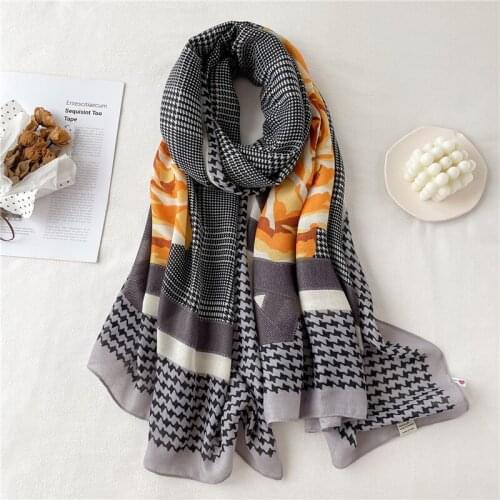 2021 New Women Luxury Cotton Scarf Hijab Print Designer Pashmina Warm Winter Foulard Female Headband Shawl Wrap Bandana Echarpe
