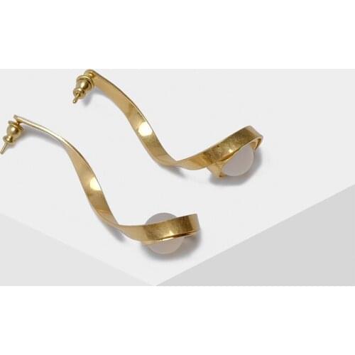 Amorita boutique vintage etallic twisted acrylic earrings