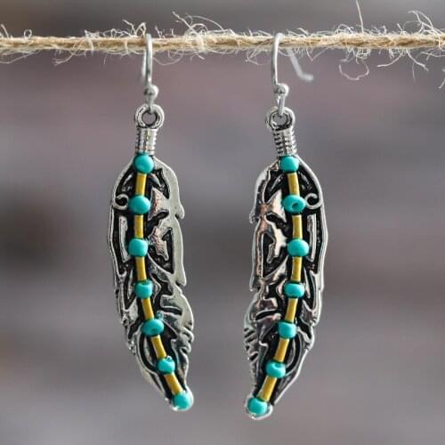 Boho Leaf Shaped Earrings For Women Vintage Green Stone Carved Pattern Dangle Earrings For Women Men Party Gifts L3M018