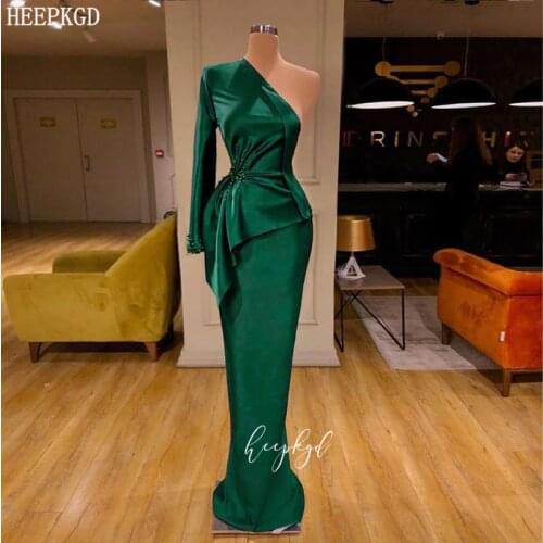 Emerald Green Long Sleeve Arabic Evening Dress One Shoulder Sheath Crystals Satin Long Formal Occasion Dresses Robe De Soiree