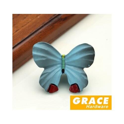 Colorful And Beautiful Butterfly Resin Hand Lovely kids Room Cartoon Pastoral Village Style Wardrobe Drawer Knobs