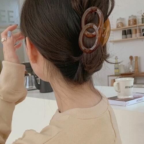 Korean Acrylic Women Hair Claws Crab Clamps Charm Solid Color Brown Lady Hair Clips Retro Hairdress Hair Styling Accessories New